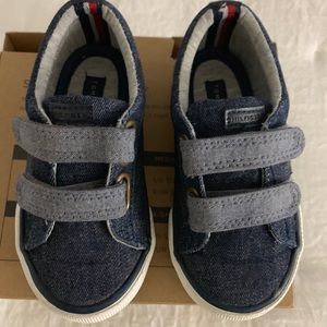 Toddler shoes